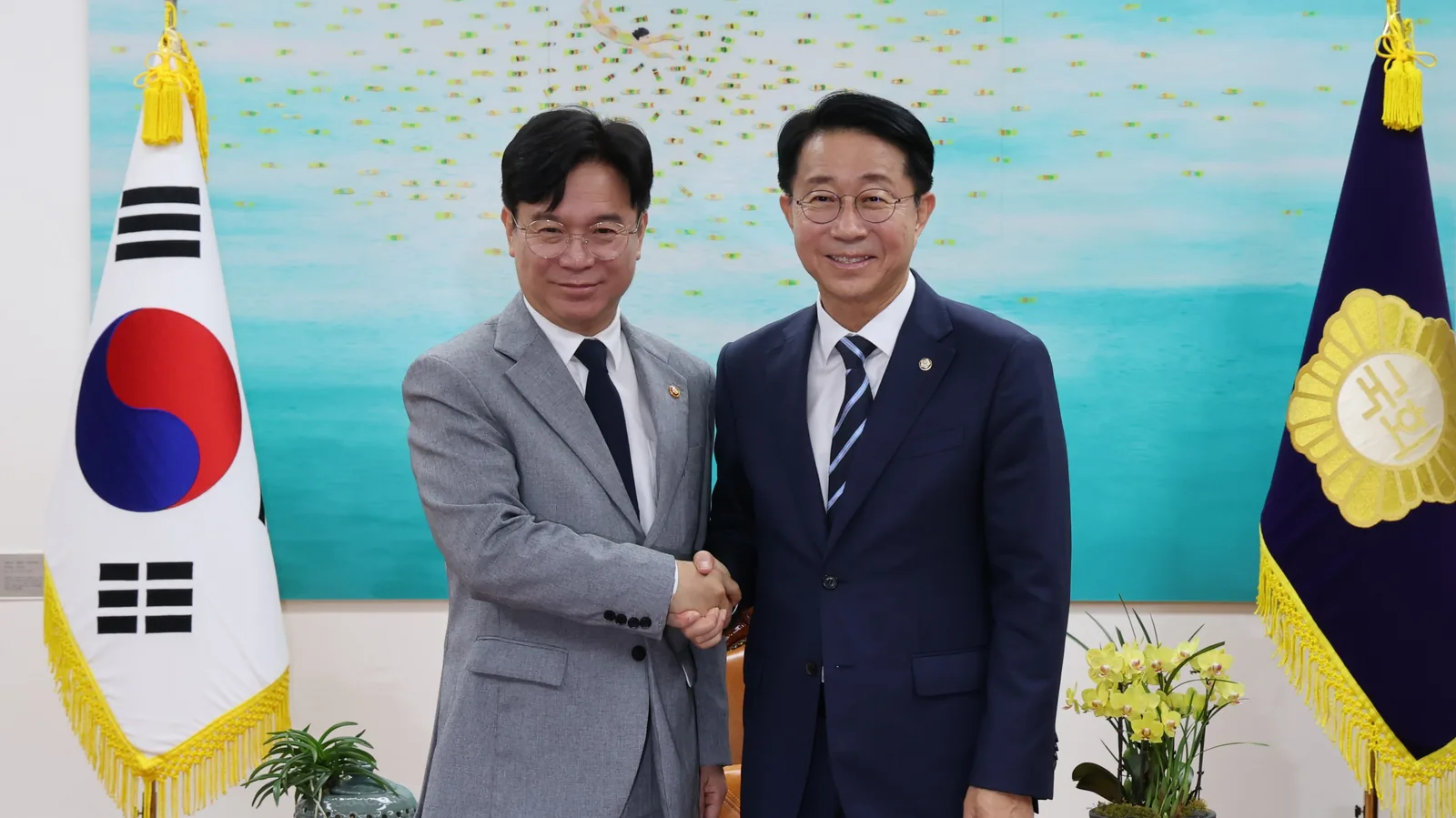 趙의장 "AI 양극화 극복하고 'AI 기본사회'로 나아가야" 대표이미지